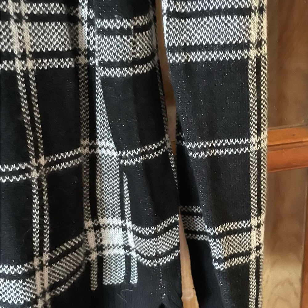 Men Sweater - Picture 6 of 6